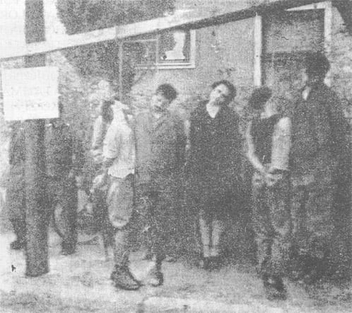 obješeni za odmazdu 19.11.1943: Skočajić Božo, Ćurić Ekrem, Bitanga Darinka, Mustafa Selimhodžić-Babić i Kljujić Tomo