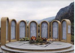spomenik holokaustu u Mostaru