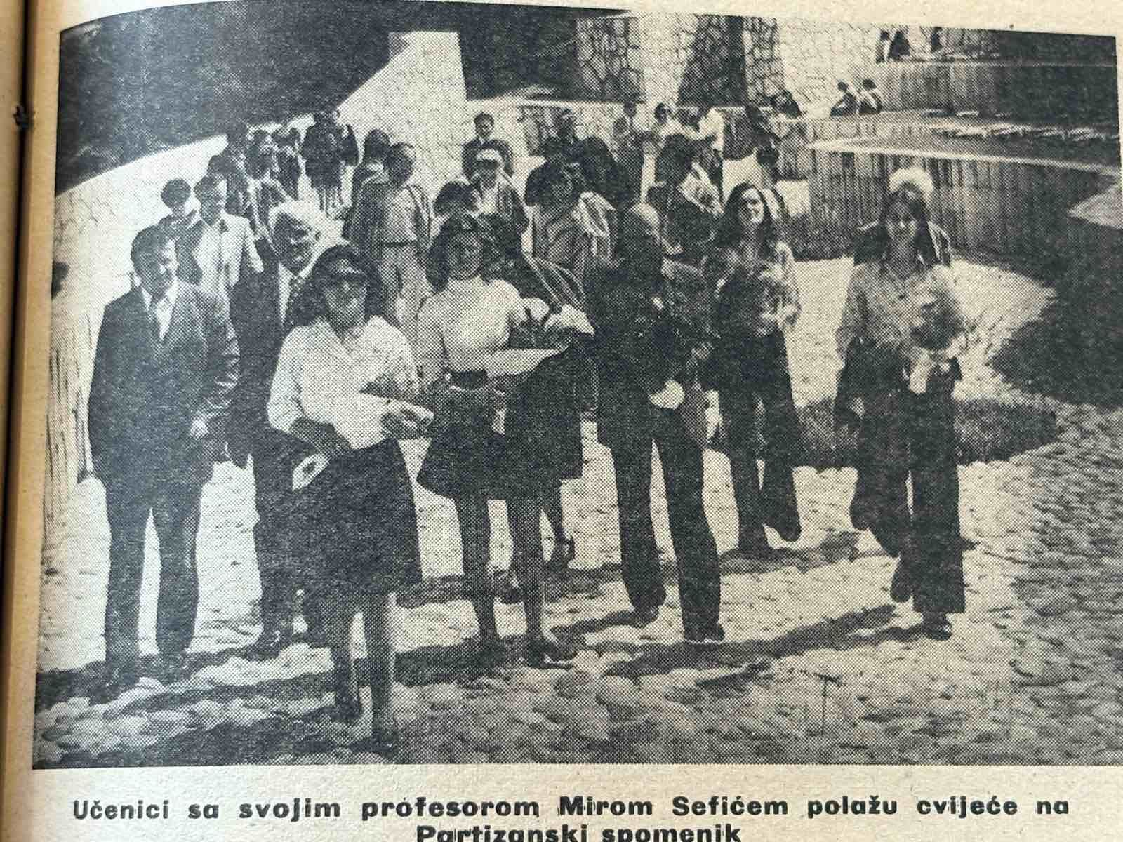 Arhivski članci o spomeniku Arhivski članci o spomeniku