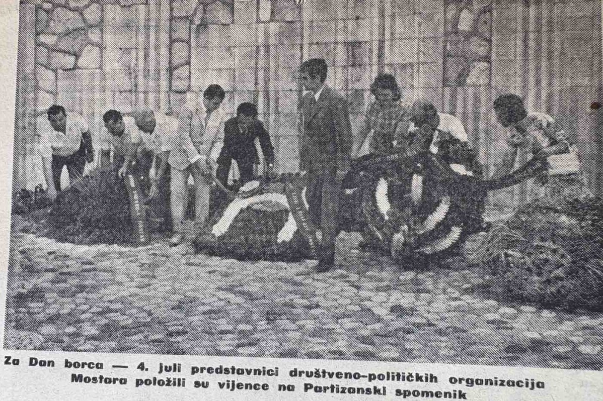 Arhivski članci o spomeniku Arhivski članci o spomeniku
